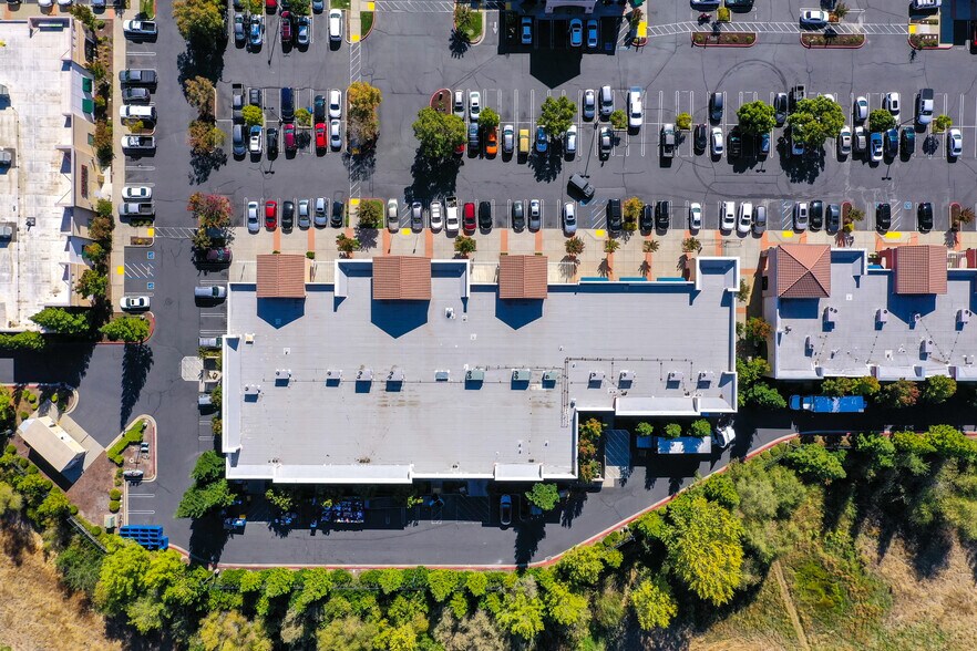 More Photos Of 9400 Fairway Dr, Roseville Storefront For Sale