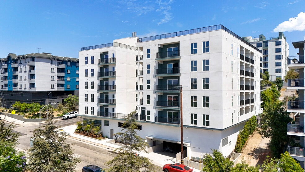 More Photos Of 1350 W Court St, Los Angeles Apartments For Sale
