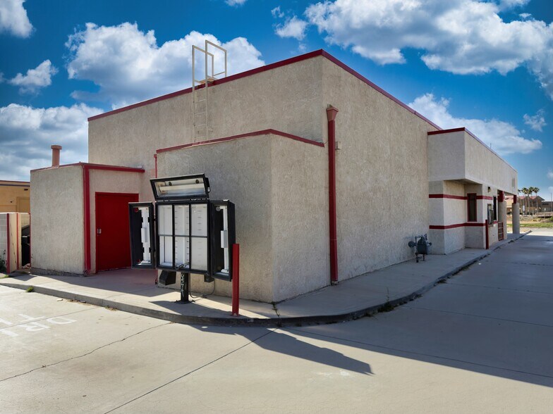More Photos Of 2791 Lenwood Rd, Barstow Fast Food For Lease