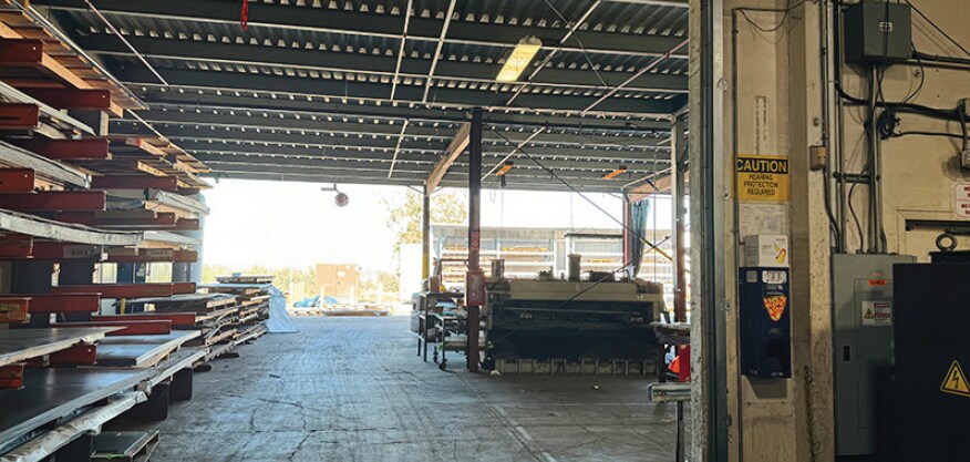 More Photos Of 1441-1445 S Sunkist St, Anaheim Manufacturing For Lease