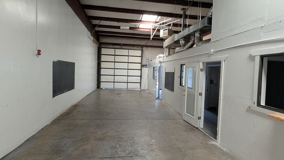 Primary Photo Of 2016 N 1st St, Flagstaff Industrial For Lease