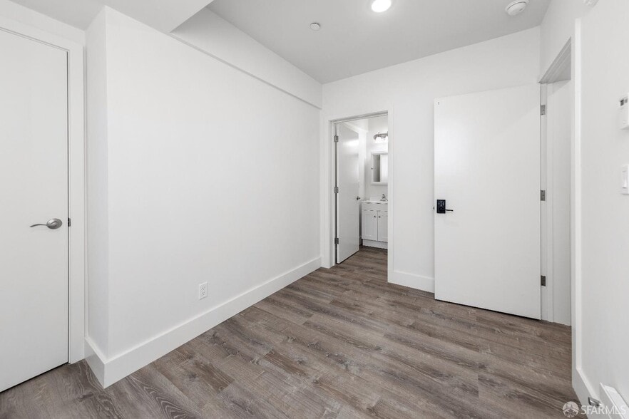 More Photos Of 4326 Irving St, San Francisco Apartments For Sale