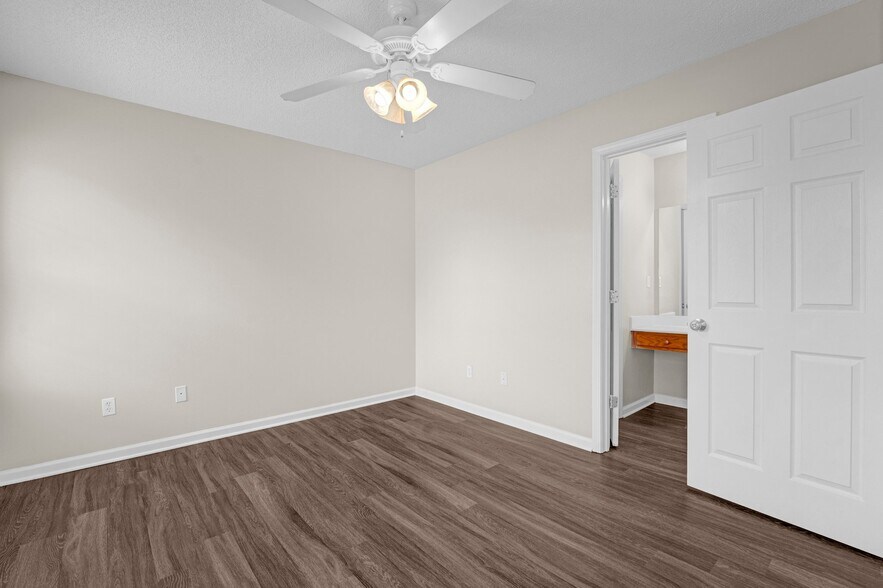 More Photos Of , Southaven Multifamily For Sale