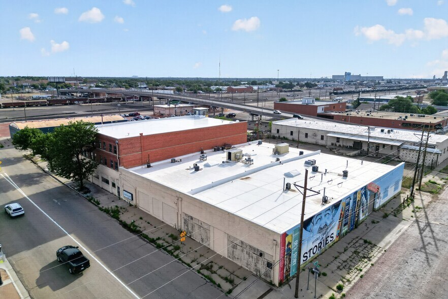 More Photos Of 117 Fillmore St, Amarillo Industrial For Sale
