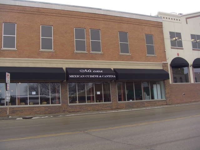 More Photos Of 207 N Chestnut St, Chaska Office For Lease