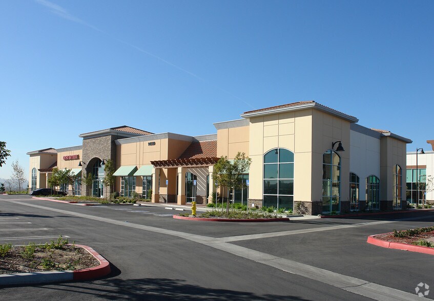 More Photos Of 14339 White Sage Rd, Moorpark Freestanding For Lease