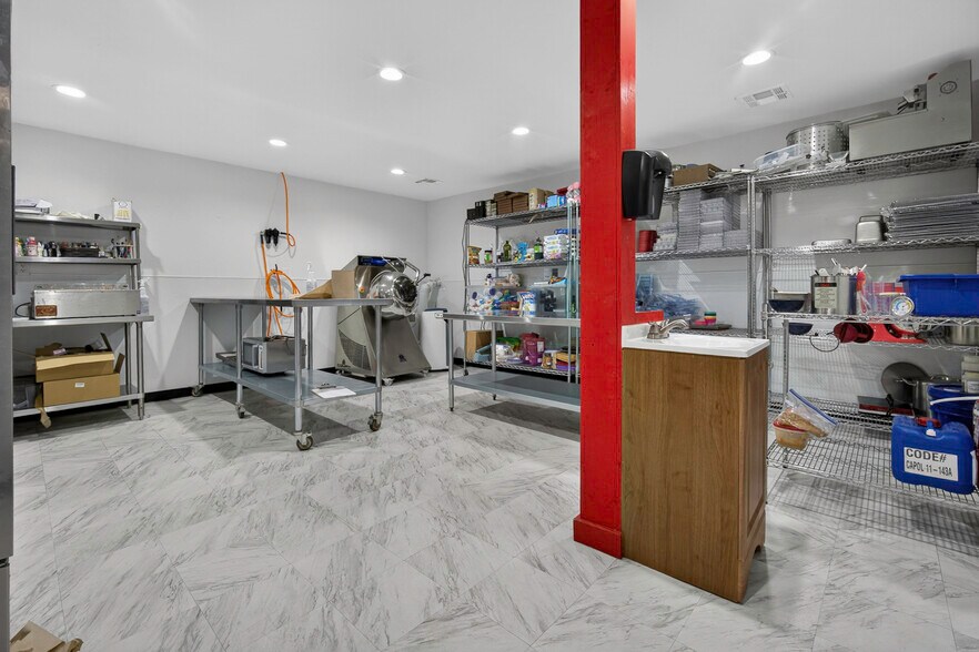 More Photos Of 9064 S Highway 77, Noble Food Processing For Sale