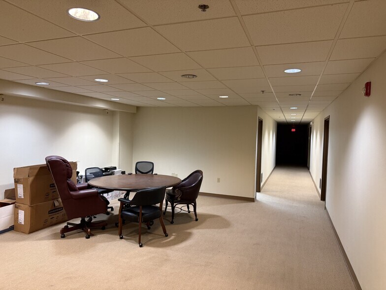 More Photos Of 3949 Euphrosine St, New Orleans Distribution For Sale