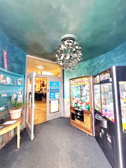 More Photos Of 111 E 3rd St, Hastings Office Residential For Sale