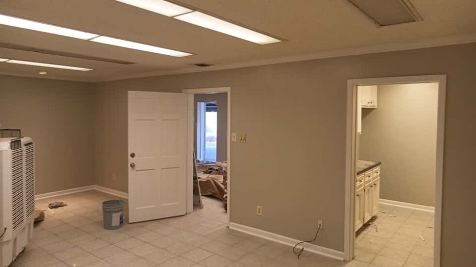 More Photos Of 100 N Richey St, Pasadena Warehouse For Sale