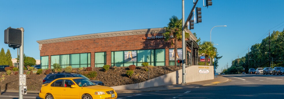 More Photos Of 17200 NW Corridor Ct, Beaverton Medical For Lease