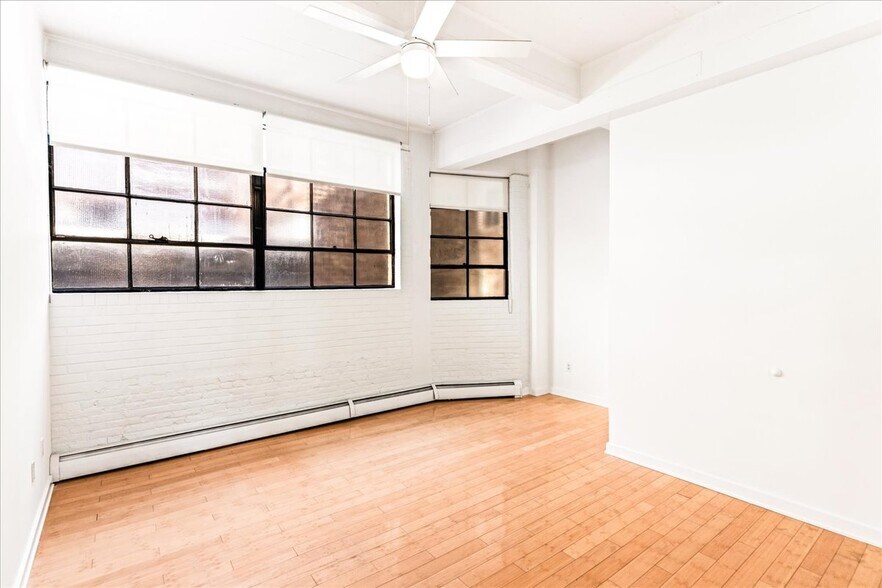 More Photos Of 109 N Orianna St, Philadelphia Office For Sale