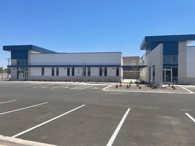 More Photos Of 12444 Edgemere, El Paso Medical For Lease