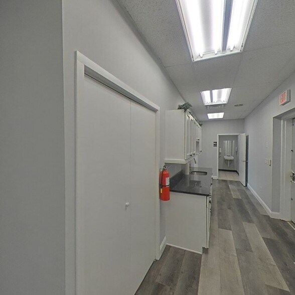 More Photos Of 276 State Route 10 W, Succasunna Storefront Retail Office For Sale