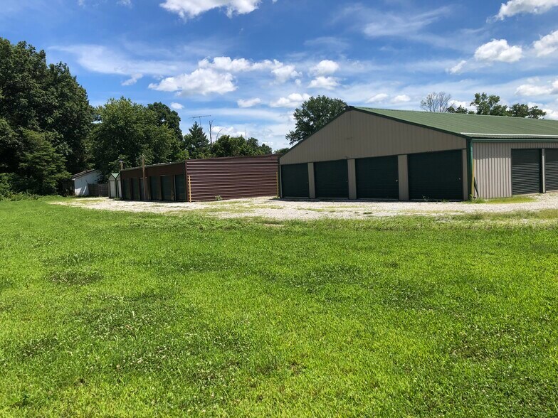 More Photos Of 2453 IN-48 Rd, Shelburn Warehouse For Sale