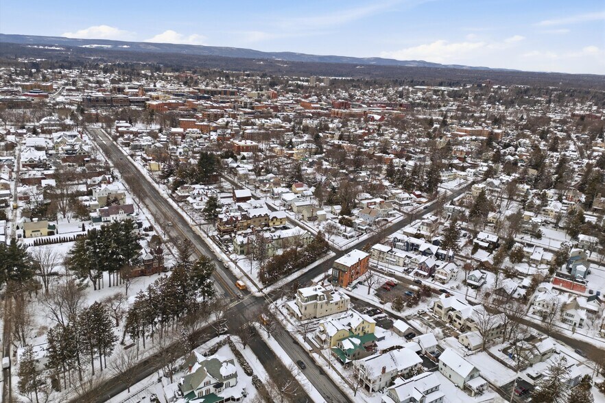 More Photos Of 149 Union Ave, Saratoga Springs Hospitality For Sale