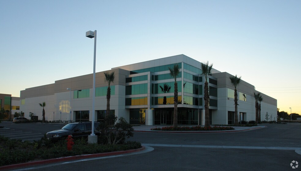 More Photos Of 1709 Apollo Ct, Seal Beach Manufacturing For Lease