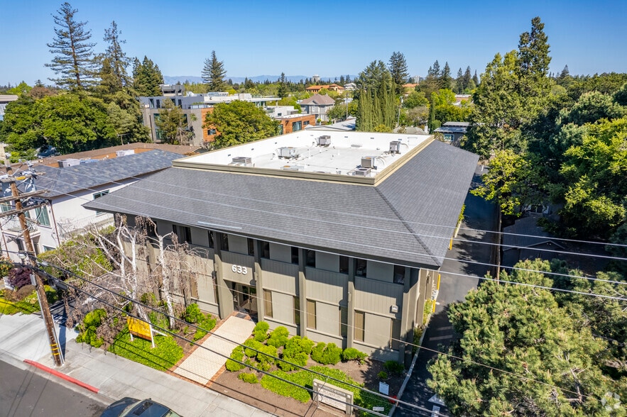 More Photos Of 633 Menlo Ave, Menlo Park Office For Lease