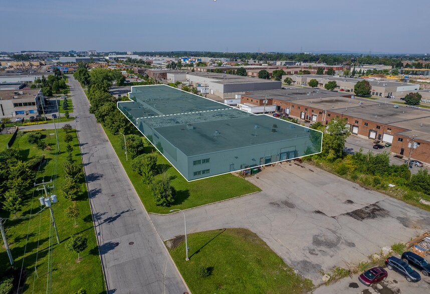 Primary Photo Of 181 Av Oneida, Pointe-claire Industrial For Sale