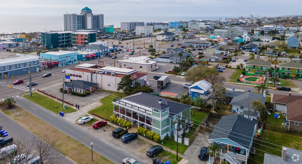 More Photos Of 205 Harper Ave, Carolina Beach Hotel For Sale