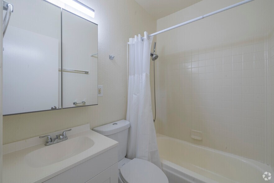 More Photos Of 147 W Richmond Ave, Richmond Apartments For Sale