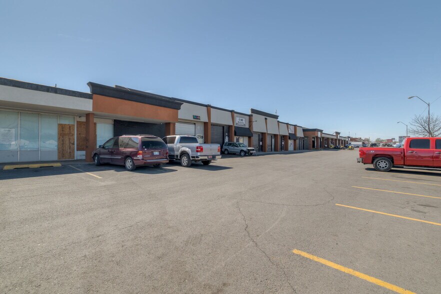 More Photos Of 3500-3534 S Newcastle Rd, Oklahoma City Storefront For Lease