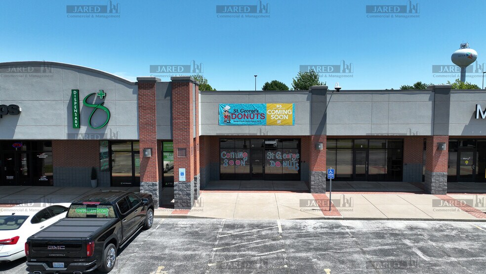 More Photos Of 701-703 N McCroskey St, Nixa Unknown For Lease