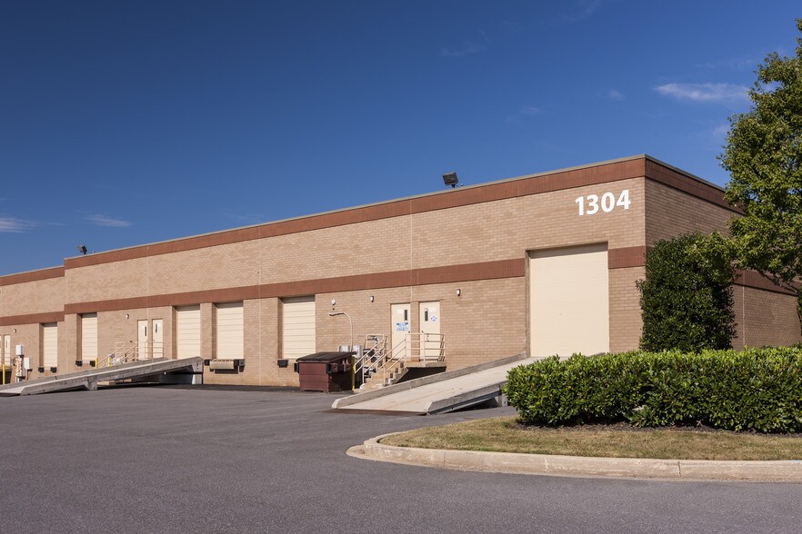 More Photos Of 1301 Governor Ct, Abingdon Unknown For Lease