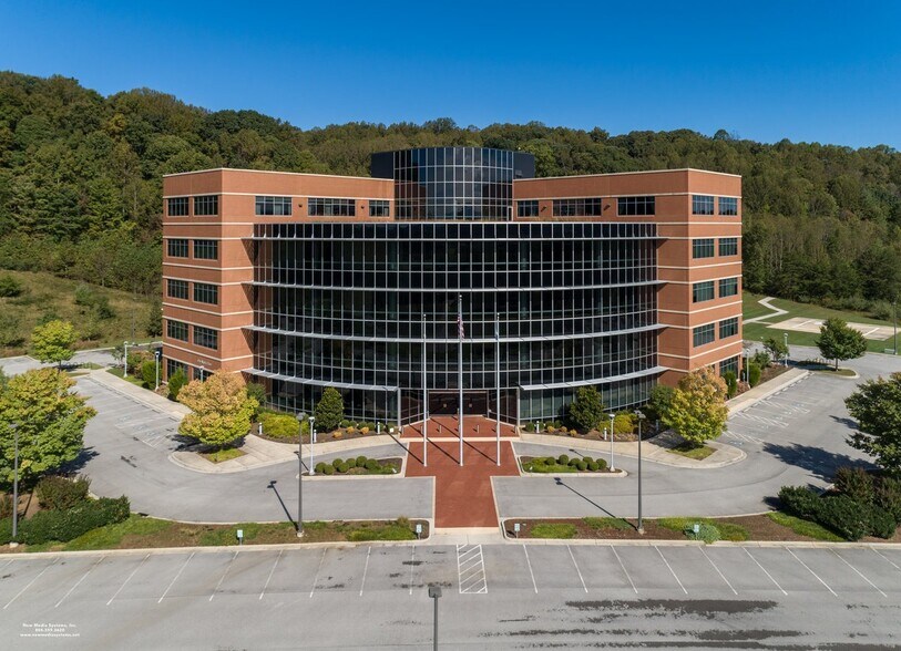 More Photos Of 201 Resting Tree Dr, Bristol Office For Lease