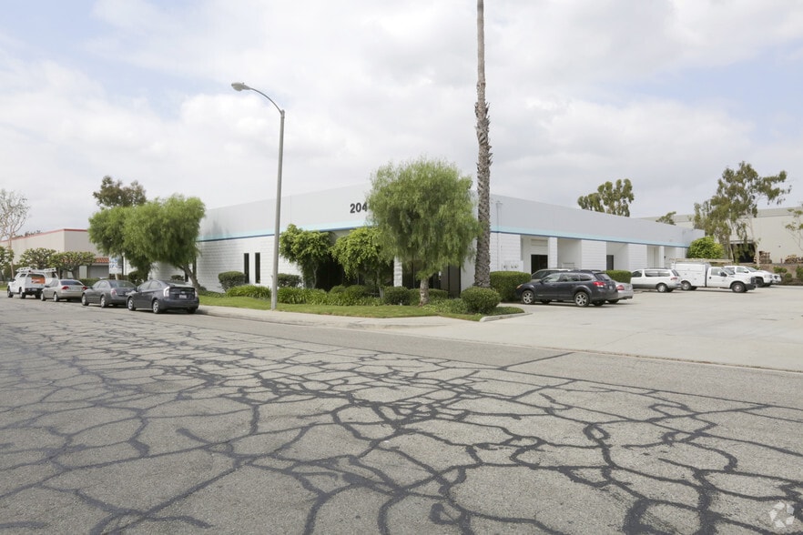 More Photos Of 20445 S Gramercy Pl, Torrance Flex For Lease