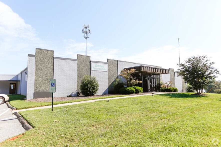 More Photos Of 2020 Remount Rd, Gastonia Office For Lease