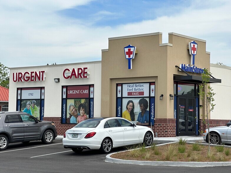 More Photos Of 1702 Ohio Ave N, Live Oak Medical For Sale