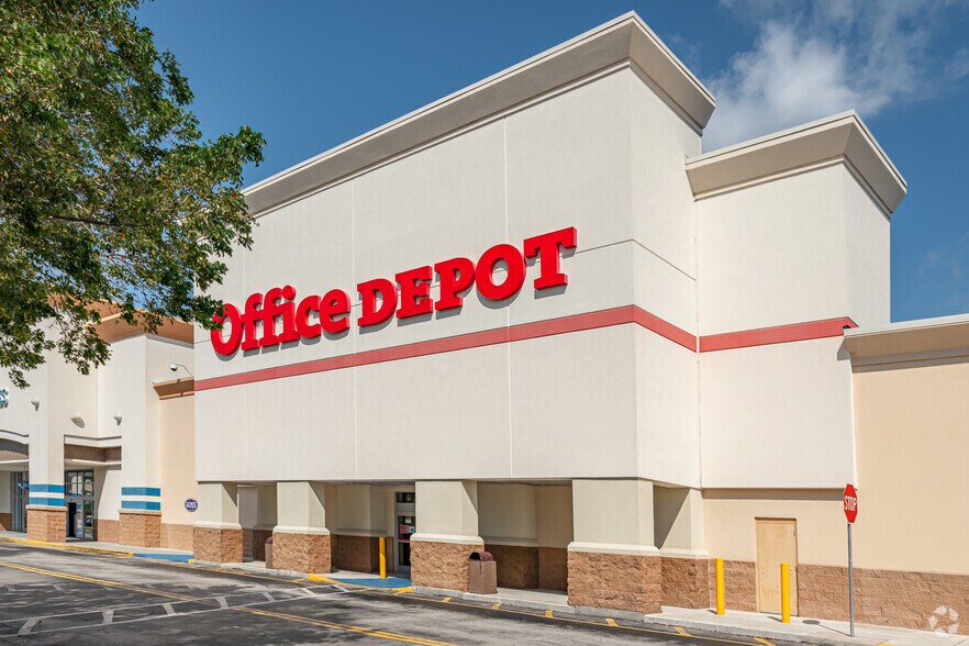 More Photos Of 5061-5195 W Atlantic Ave, Delray Beach Unknown For Lease
