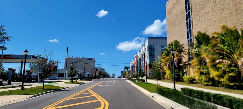 More Photos Of 1275 Cleveland St, Clearwater Medical For Lease