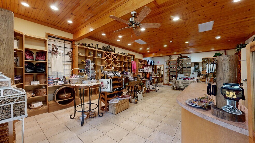 More Photos Of 1683 Peach Basket Rd, Felton Winery Vineyard For Sale