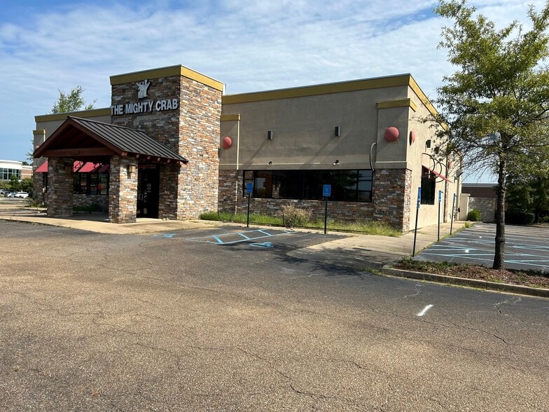 More Photos Of 109 Marketplace Ln, Flowood Restaurant For Sale