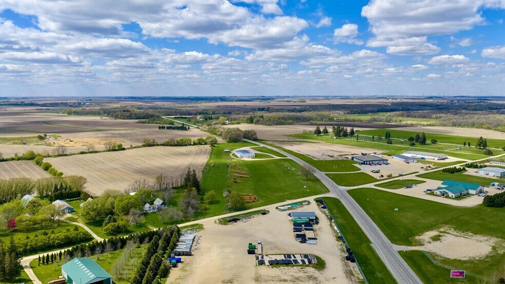 More Photos Of 535 W Main St, Le Roy Industrial For Sale