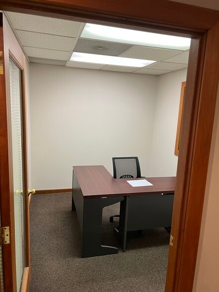 More Photos Of 6768-6796 Loop Rd, Centerville Medical For Lease