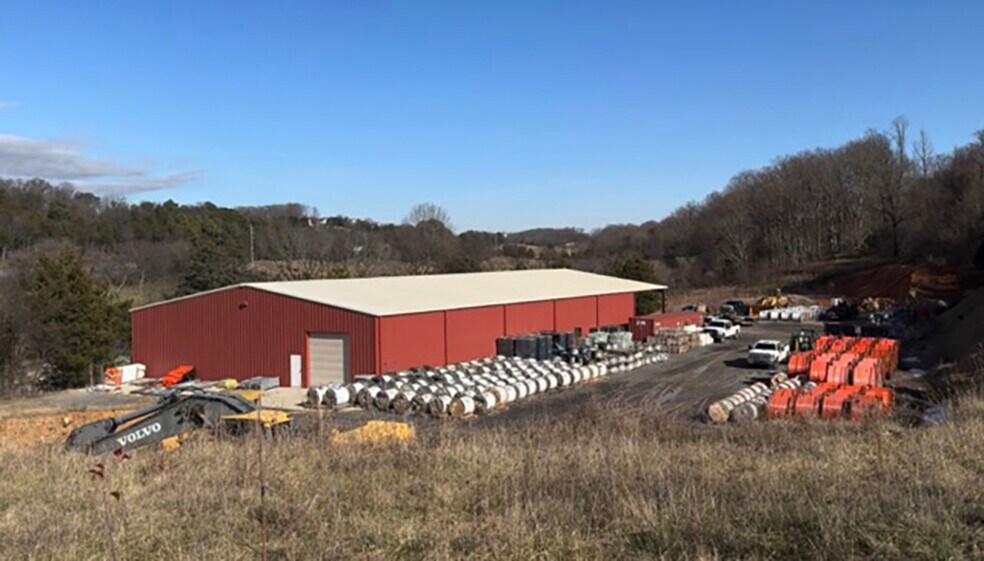 More Photos Of 725 25-70 Hwy, Dandridge Land For Lease