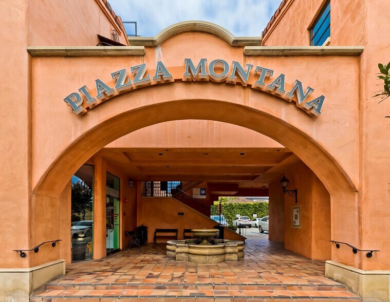 More Photos Of 729 Montana Ave, Santa Monica Office For Lease