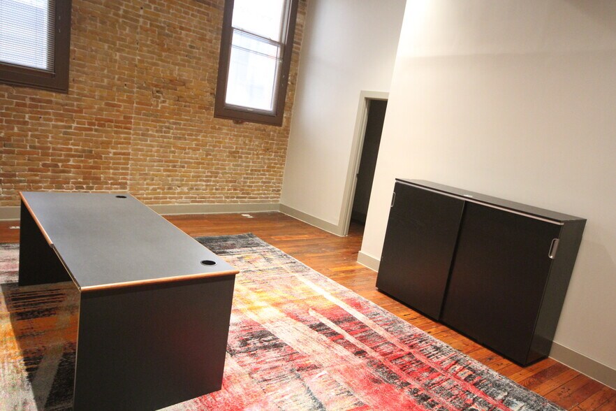 More Photos Of 321 S Flores St, San Antonio Coworking Space