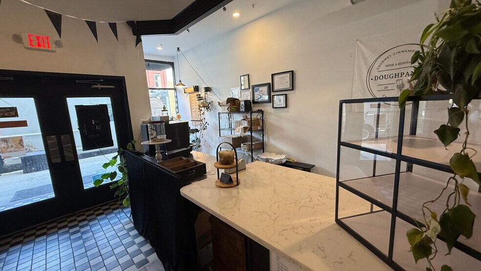 More Photos Of 100 Northampton St, Easton Apartments For Lease