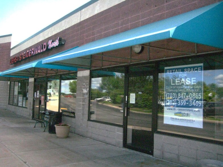 More Photos Of 4100-4160 State Route 31, Clay Unknown For Lease