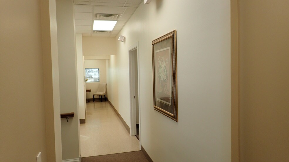 More Photos Of 1733 Washington Blvd, Easton Office For Sale