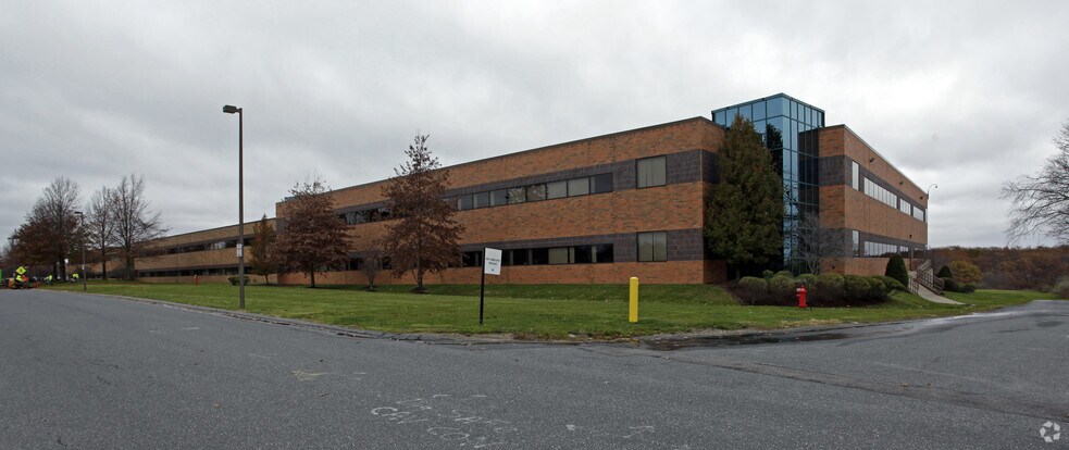 Primary Photo Of 333 South St, Shrewsbury Office For Sale