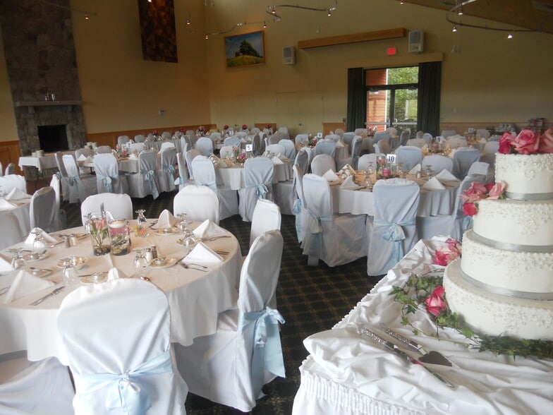 More Photos Of 11 Inn Rd, Hallowell Hospitality For Sale