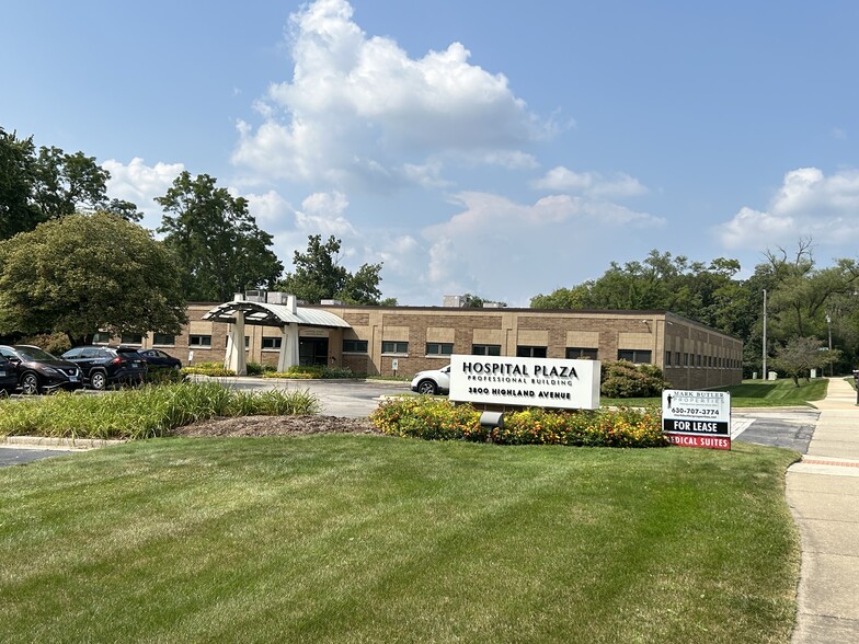 Primary Photo Of 3800 Highland Ave, Downers Grove Medical For Lease