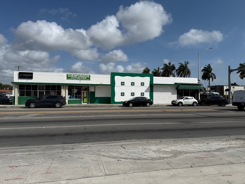 Primary Photo Of 800-826 N Krome Ave, Homestead Storefront For Lease