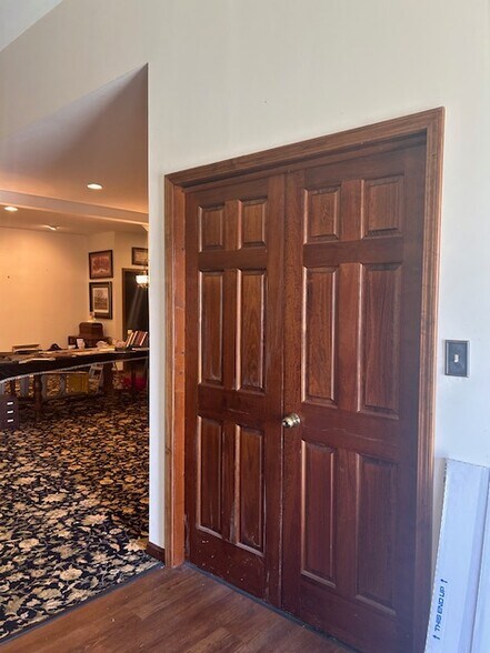 More Photos Of 203 1st St, Martinsburg General Retail For Sale