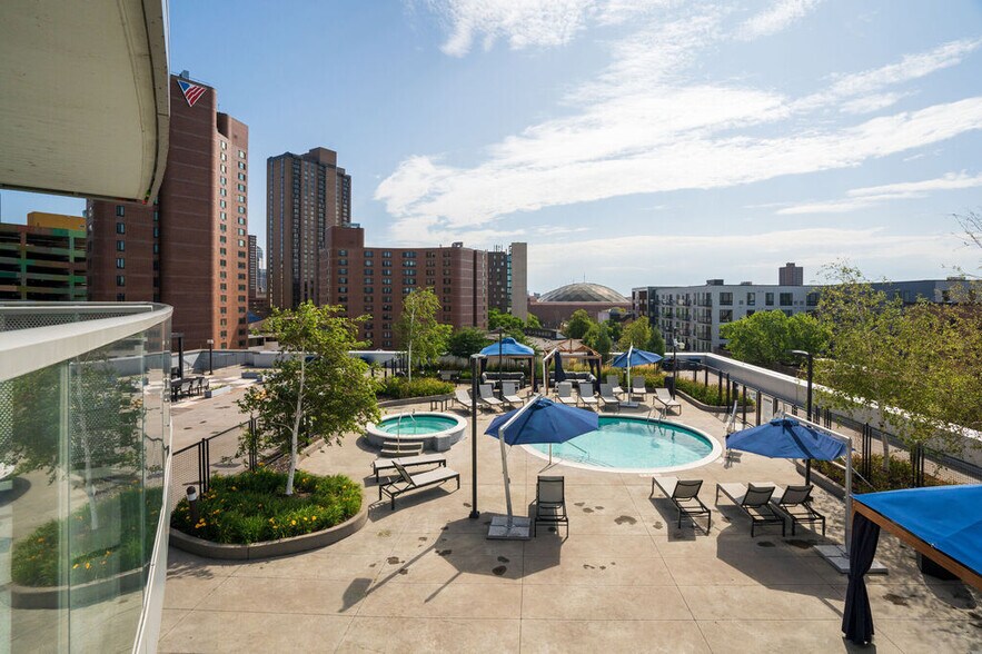 More Photos Of 1369 Spruce Pl, Minneapolis Apartments For Lease